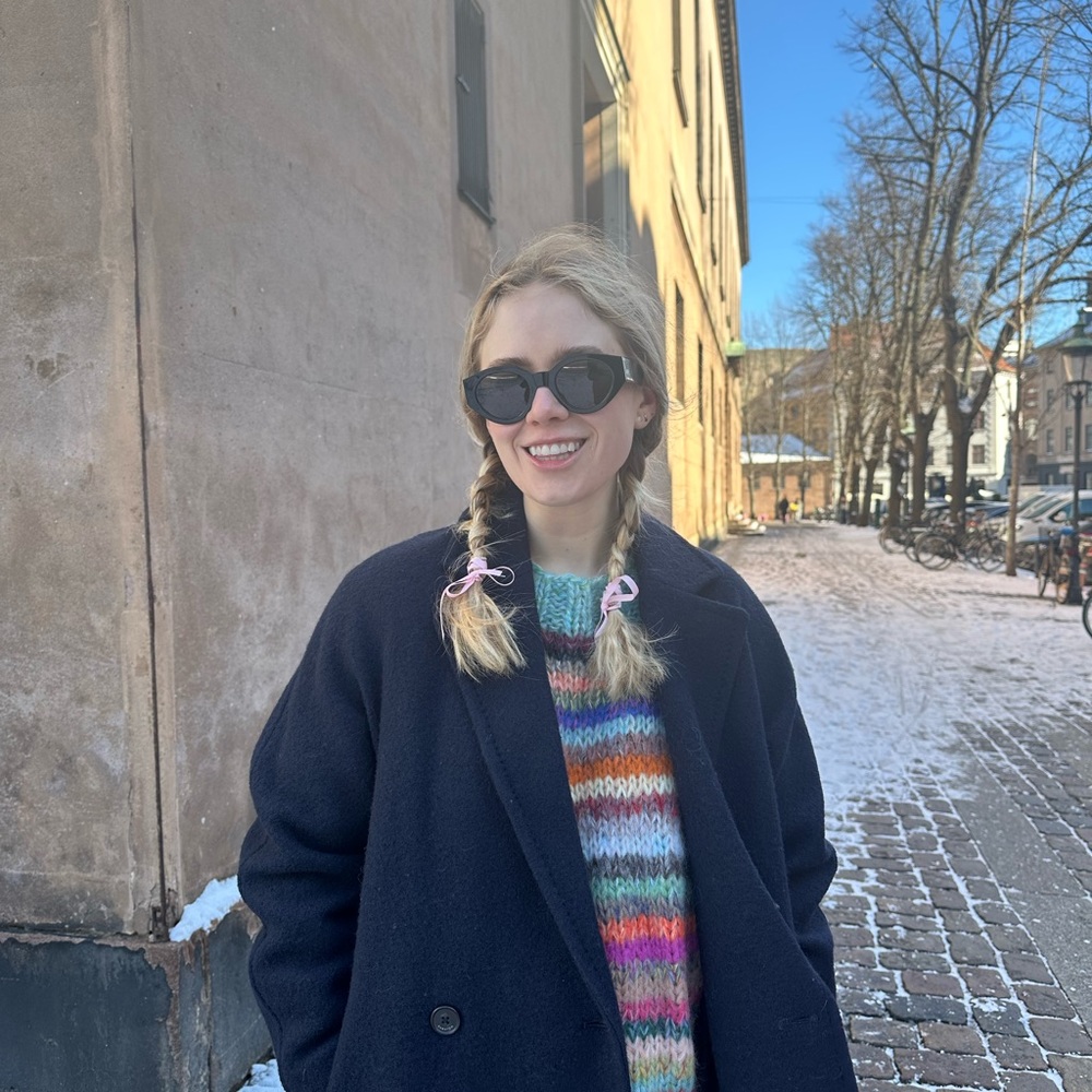 Meet your Posher, Devyn